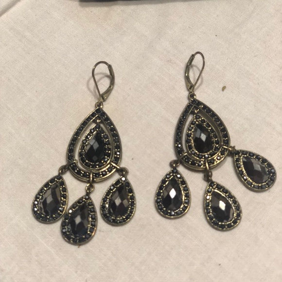 Jewelry - Vintage brand new earrings!